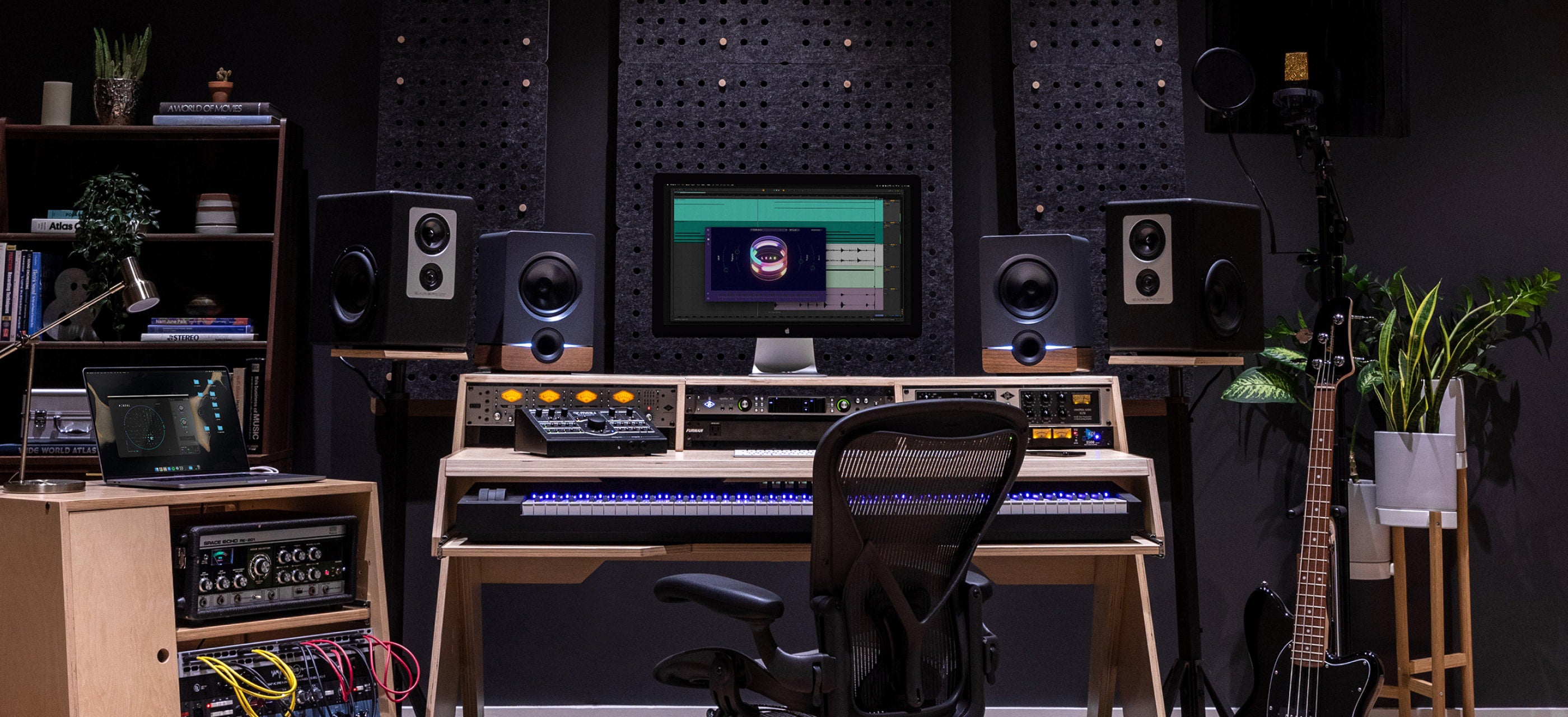 De-Fi Music Studio Equipment